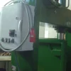 PRESSA VERTICALE dotata di ruote