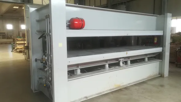 Pressa 4000x1400 ce
