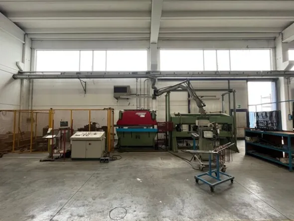 10#8297 Pressopiegatrice Montorfano + Gasparini