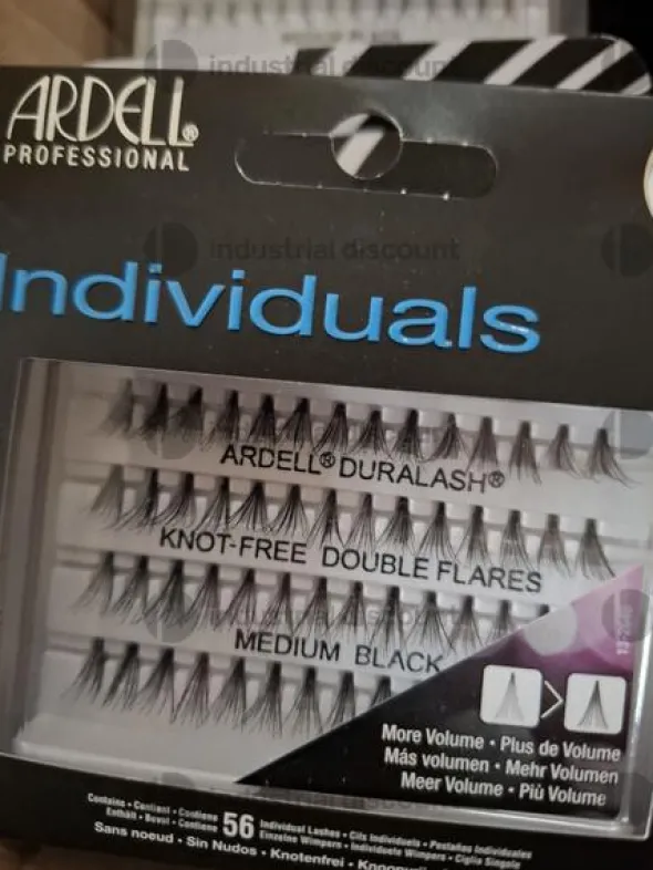 4#9203 Prodotti cosmetica manicure e prodotti solari
