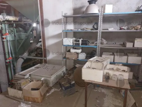 25#9987 Prodotti finiti e ricambi meccanici