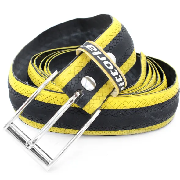 PRODUZIONE cinture con copertoni di bicicletta