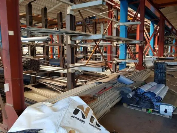 3#3765 Profilati di ferro acciaio e alluminio
