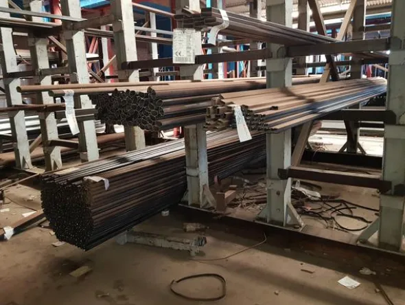3#3765 Profilati di ferro acciaio e alluminio
