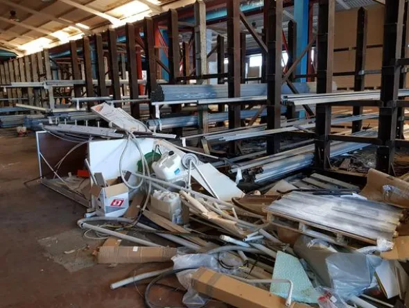 3#3765 Profilati di ferro acciaio e alluminio