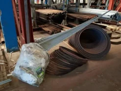 3#3765 Profilati di ferro acciaio e alluminio