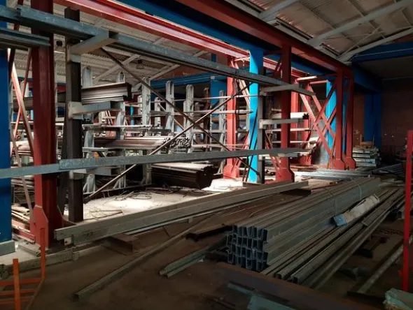 3#3765 Profilati di ferro acciaio e alluminio