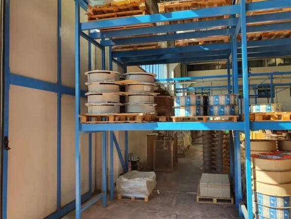 31#7040 Profilati in alluminio per produzione finestre