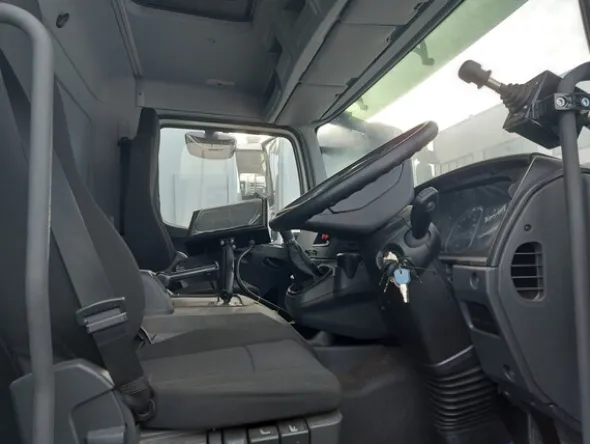 1#7541 Prototipo spazzatrice smart Mercedes-Benz