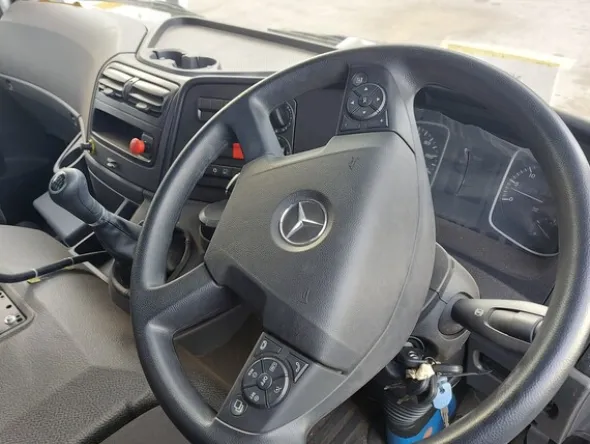 1#7541 Prototipo spazzatrice smart Mercedes-Benz