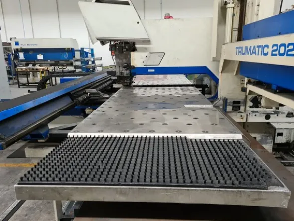 4#5878 Punzonatrice CNC Trumpf