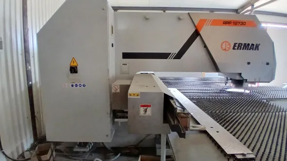 Punzonatrice ERMAK RPP 1270X30