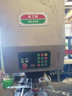 Punzonatrice lamiera KTR mod T 52
