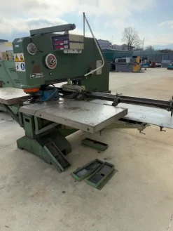 Punzonatrice/Roditrice Technology Italia T30