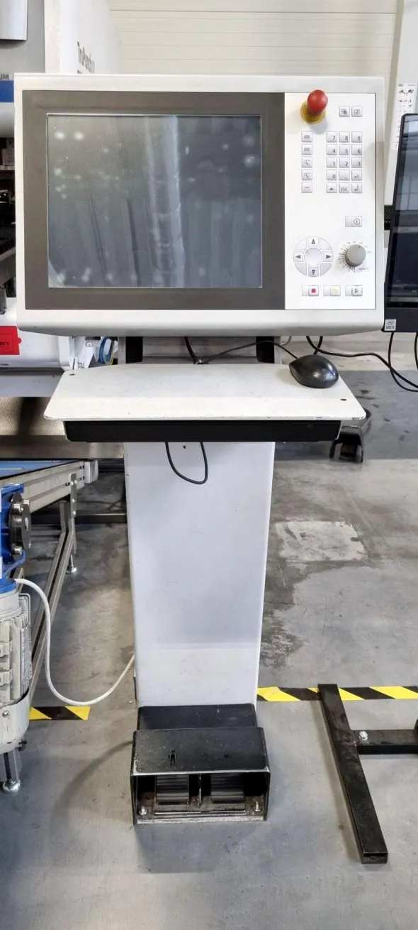 Punzonatrice TRUMPF TruPunch 3000-1300 (S11)