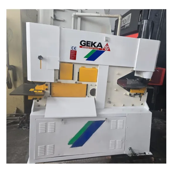 Punzonatrice universale GEKA mod. HYDRACROP 80/S