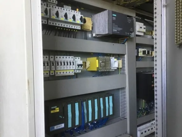 86#8549 Quadri elettrici