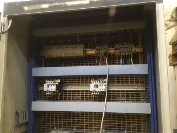 86#8549 Quadri elettrici