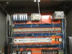 86#8549 Quadri elettrici