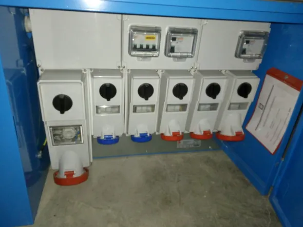 QUADRI ELETTRICI DA CANTIERE USATI