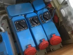 85#8549 Quadri elettrici di zona