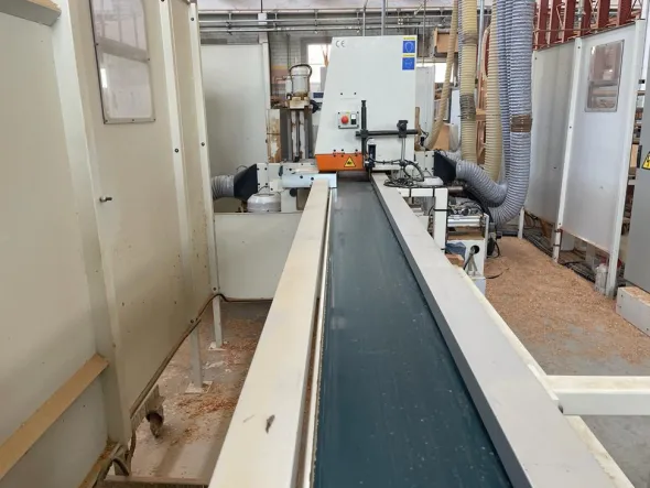 R37-04-1643Centro di lavoro SCM Windor 60