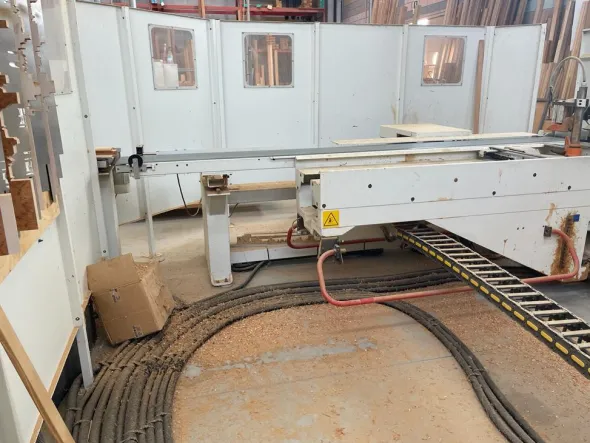 R37-04-1643Centro di lavoro SCM Windor 60