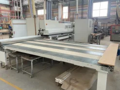 R37-04-1643Centro di lavoro SCM Windor 60
