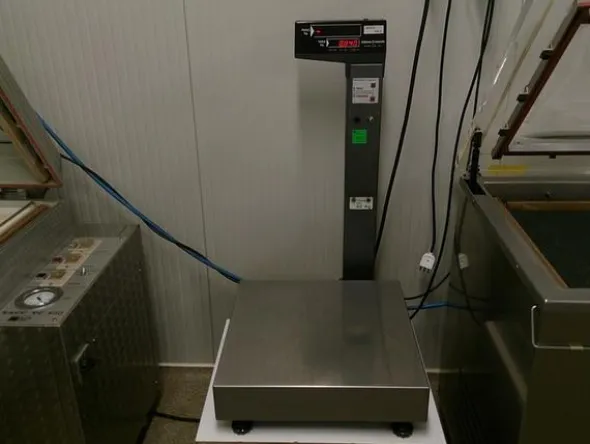 5#3161 Reggiatrice Jia-In-Industry e clippatrice Poly Clip System