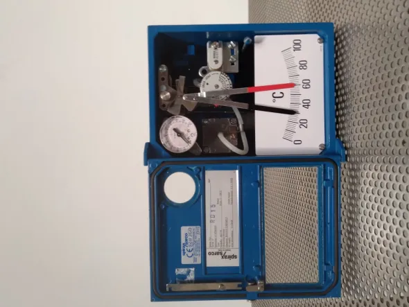 REGOLATORE PNEUMATICO-SPIRAX SARCO- 662-T5(COD.COMP-68)