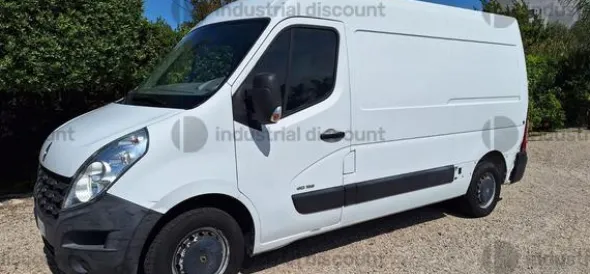1#9332 Renault Master