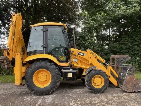 2006 Retroescavatore JCB 3CX