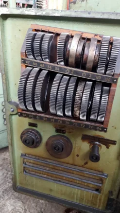 Rettificatrice per filetti STANKOIMPORT 5822M