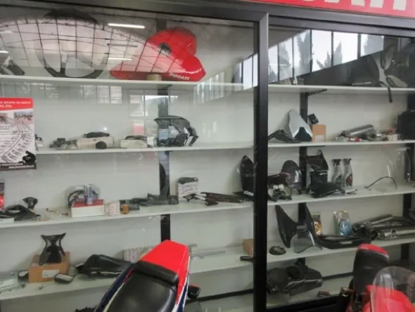 1#4144 Ricambi e accessori moto