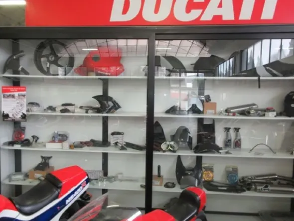 1#4144 Ricambi e accessori moto