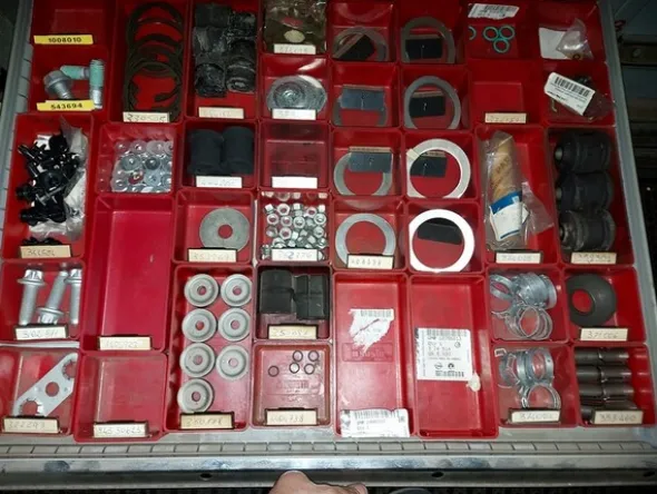 3#6270 Ricambi e accessori per autofficina