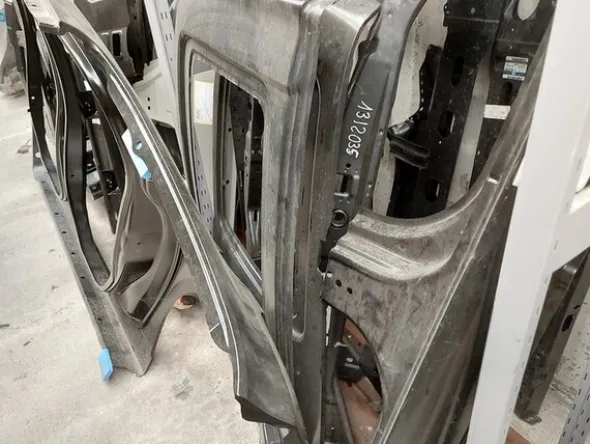 3#6270 Ricambi e accessori per autofficina