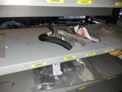 3#6270 Ricambi e accessori per autofficina