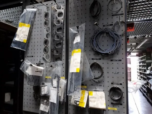3#6270 Ricambi e accessori per autofficina