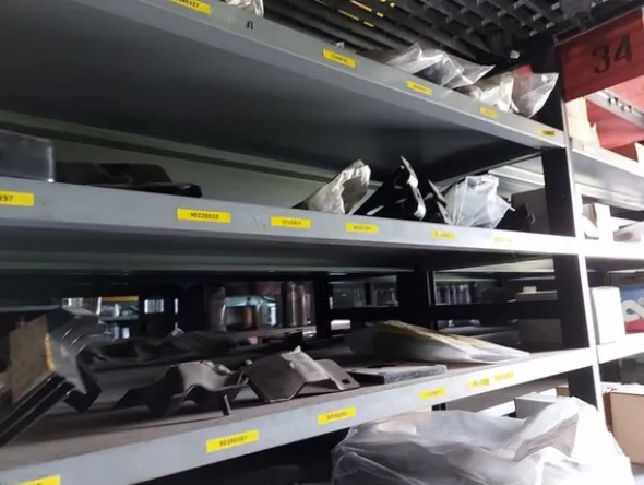 3#6270 Ricambi e accessori per autofficina