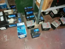 3#6270 Ricambi e accessori per autofficina