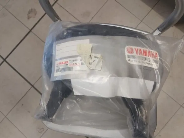 4#6138 Ricambi e accessori per moto Ferodo e Yamaha