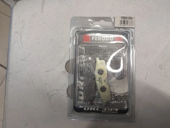 4#6138 Ricambi e accessori per moto Ferodo e Yamaha