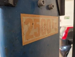 3#6900 Ricambie attrezzature per auto e ufficio