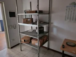 3#6900 Ricambie attrezzature per auto e ufficio