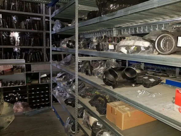 1#5679 Ricambi elettrici per auto