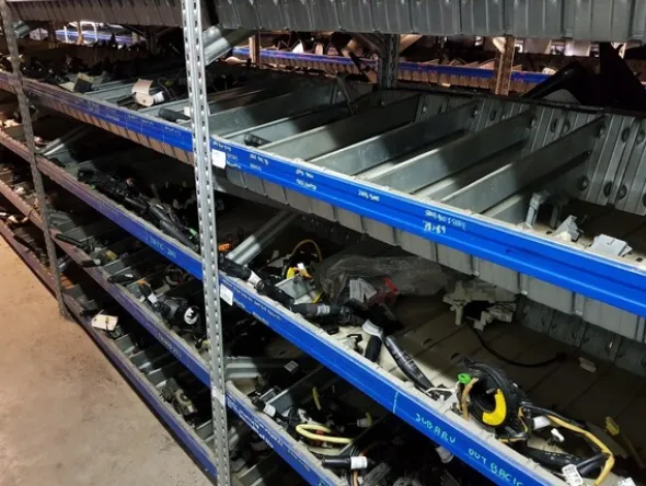1#5679 Ricambi elettrici per auto