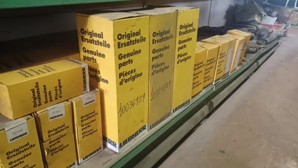 Ricambi nuovi e usati originali LIEBHERR