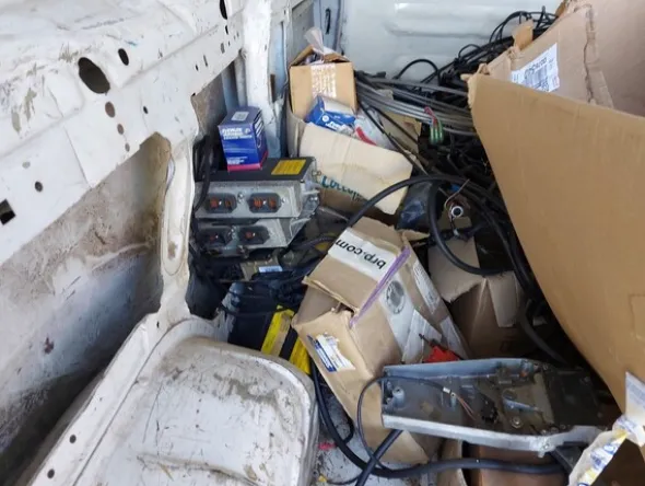 3#7636 Ricambi per auto e moto