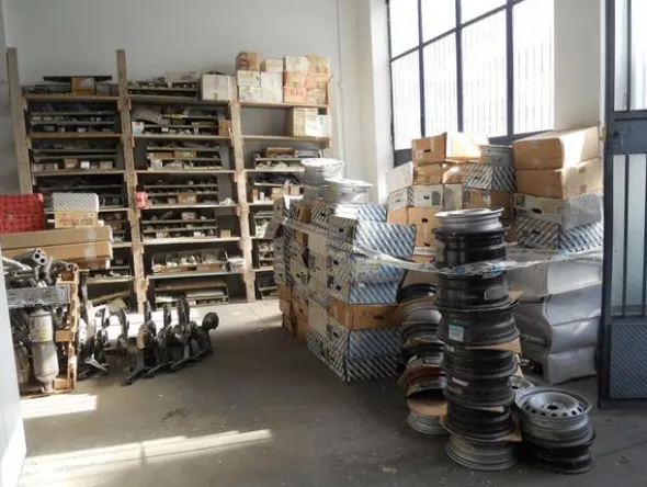 2#3820 Ricambi per autovettura per Fiat e MG rover